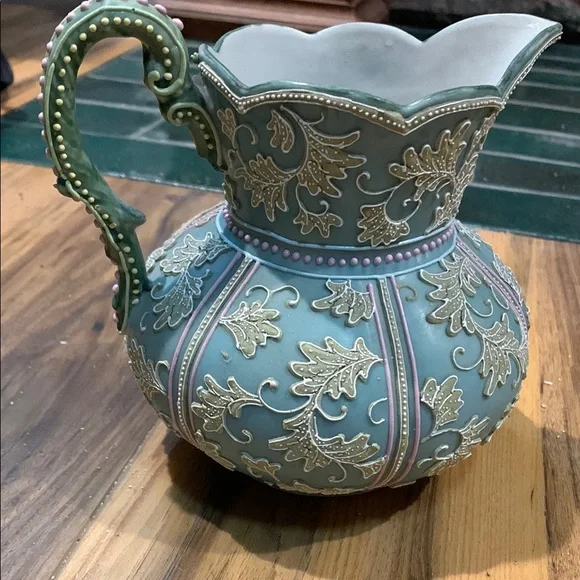 Vintage mint green and pink 5” vase or small pitcher w raised painted detailing - Picture 1 of 7